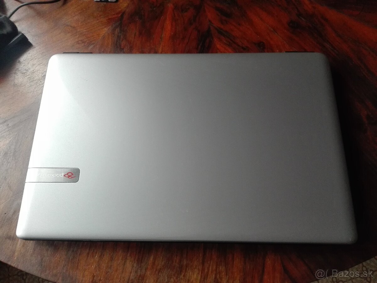 Acer. Packard Bell. Náhradné diely.