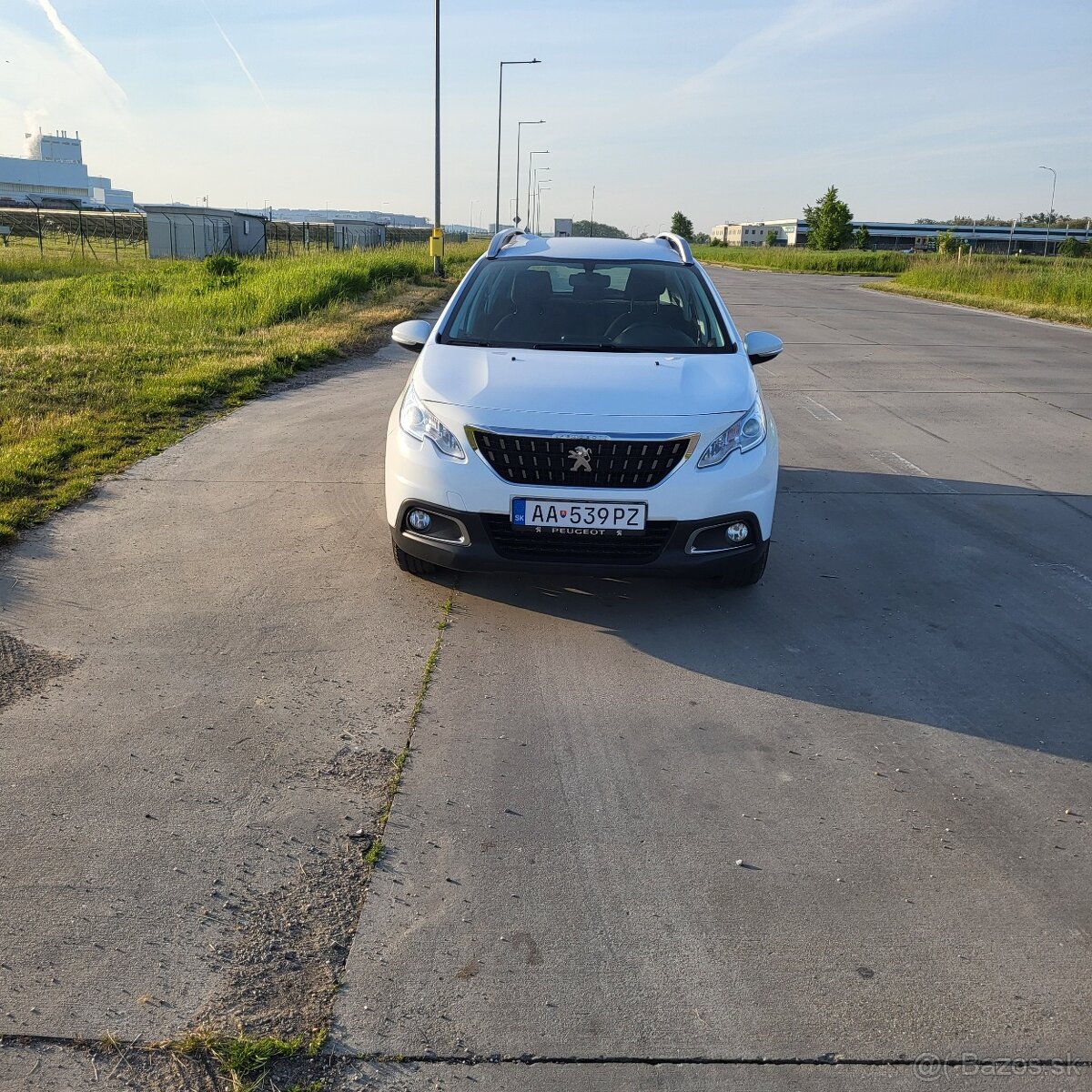 predám peugeot 2008, 1,6hdi rv 2016.