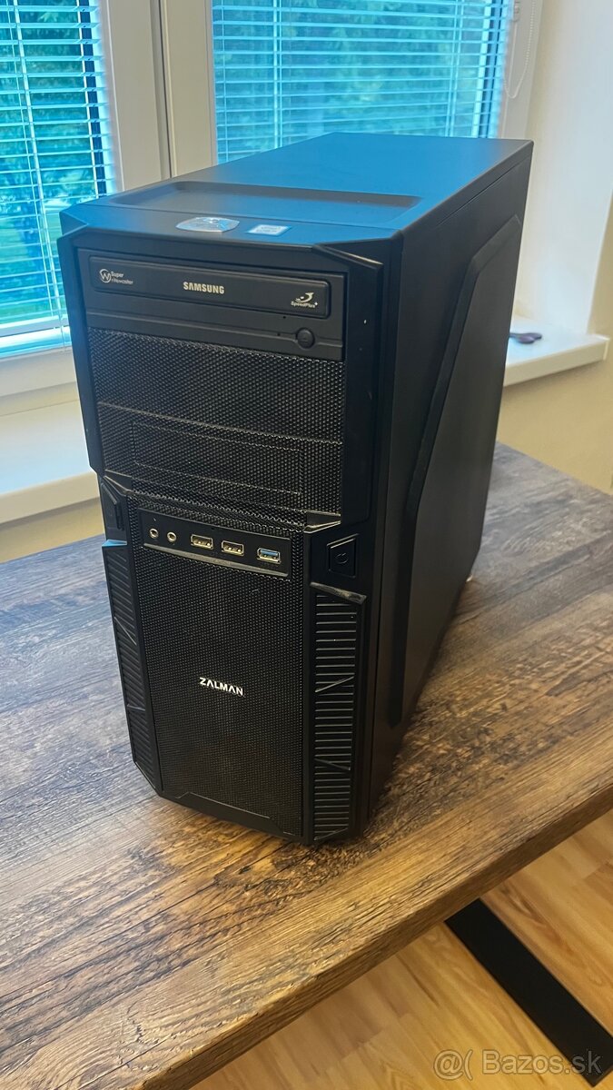 Predám herný počítač + monitor, myš
