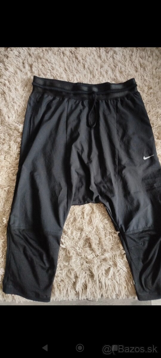 Kraťasy nike