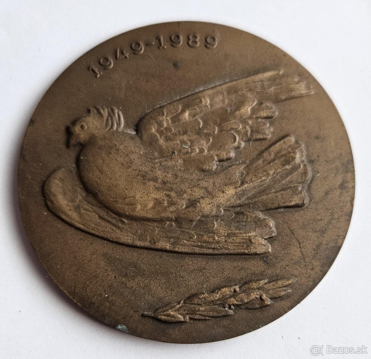 Bronzova plaketa - 1949 - 1989 holubica mieru