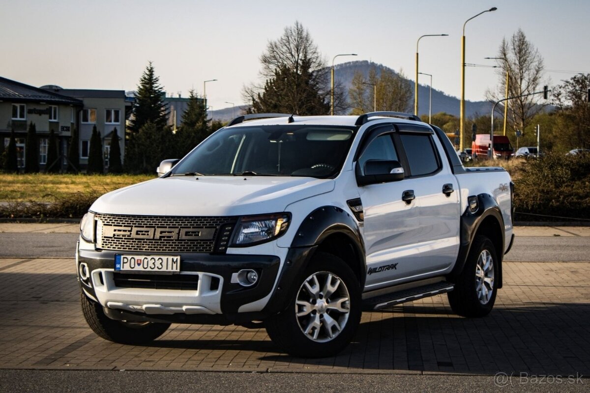 Ford Ranger 3.2 TDCi DoubleCab 4x4 WildTrak A6