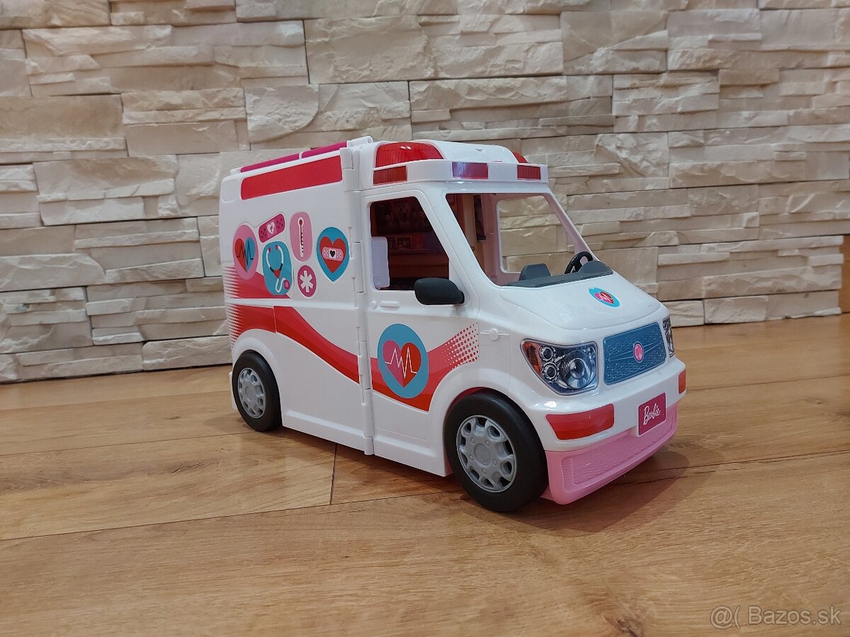 Barbie sanitka