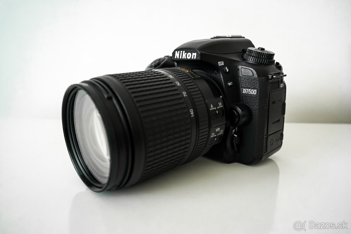 NIKON D7500 + AF-S DX Nikkor 18-140mm ED VR