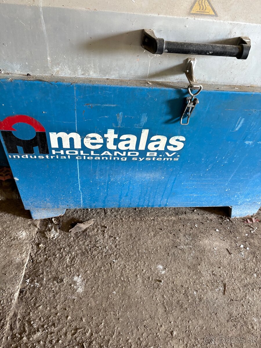 Rotačná umývačka Metalas