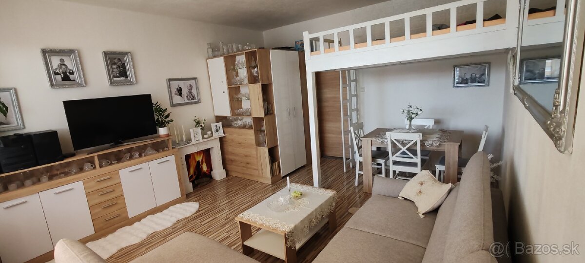 3.izbový byt Sásová