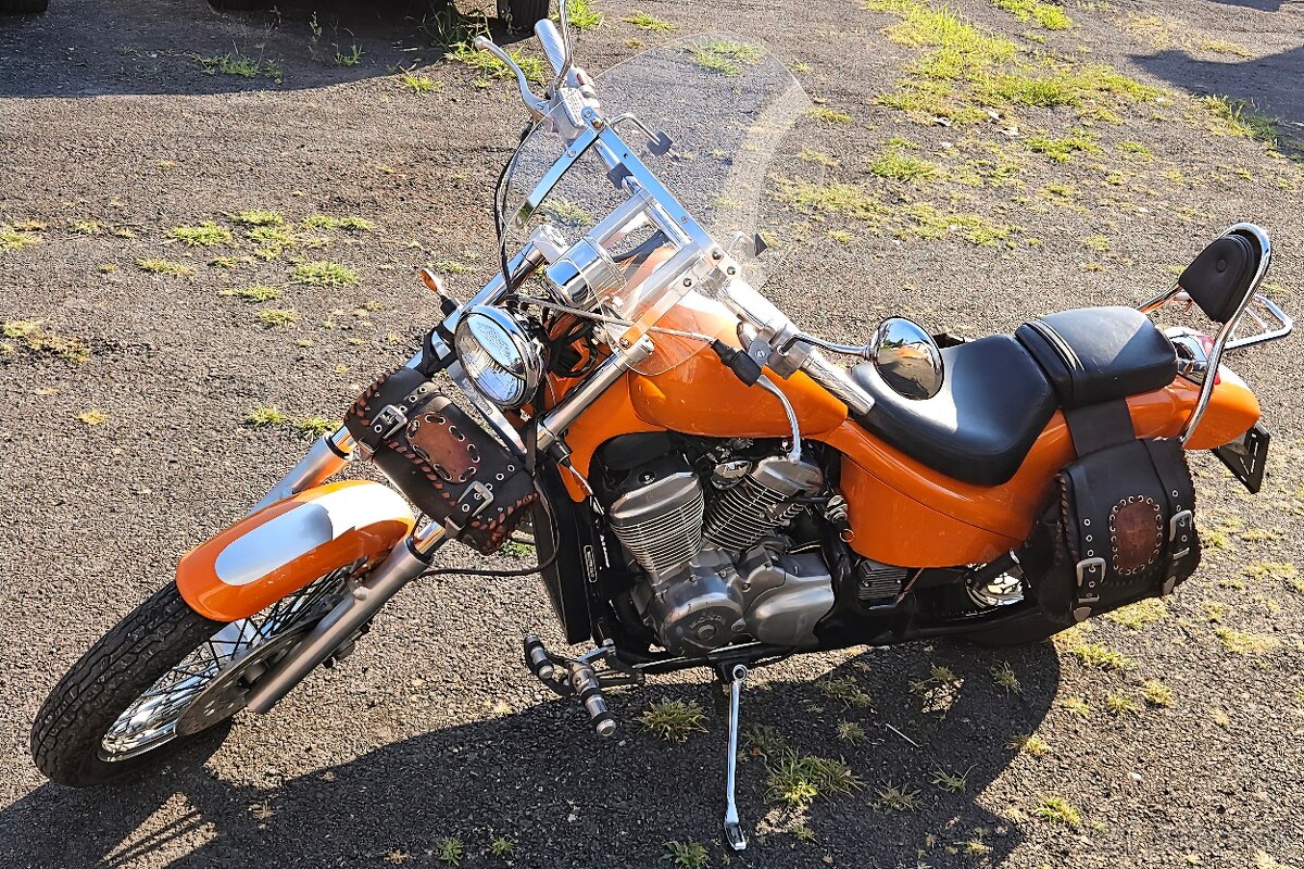 Predám motorku Honda Shadow 600