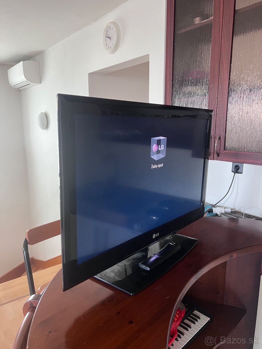 TV LCD LG 32LE4500