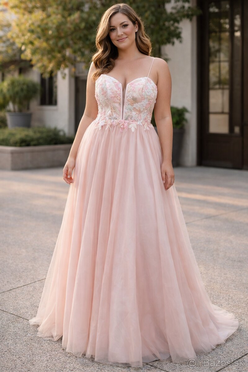 Dlhe spolocenske tylove saty Unique