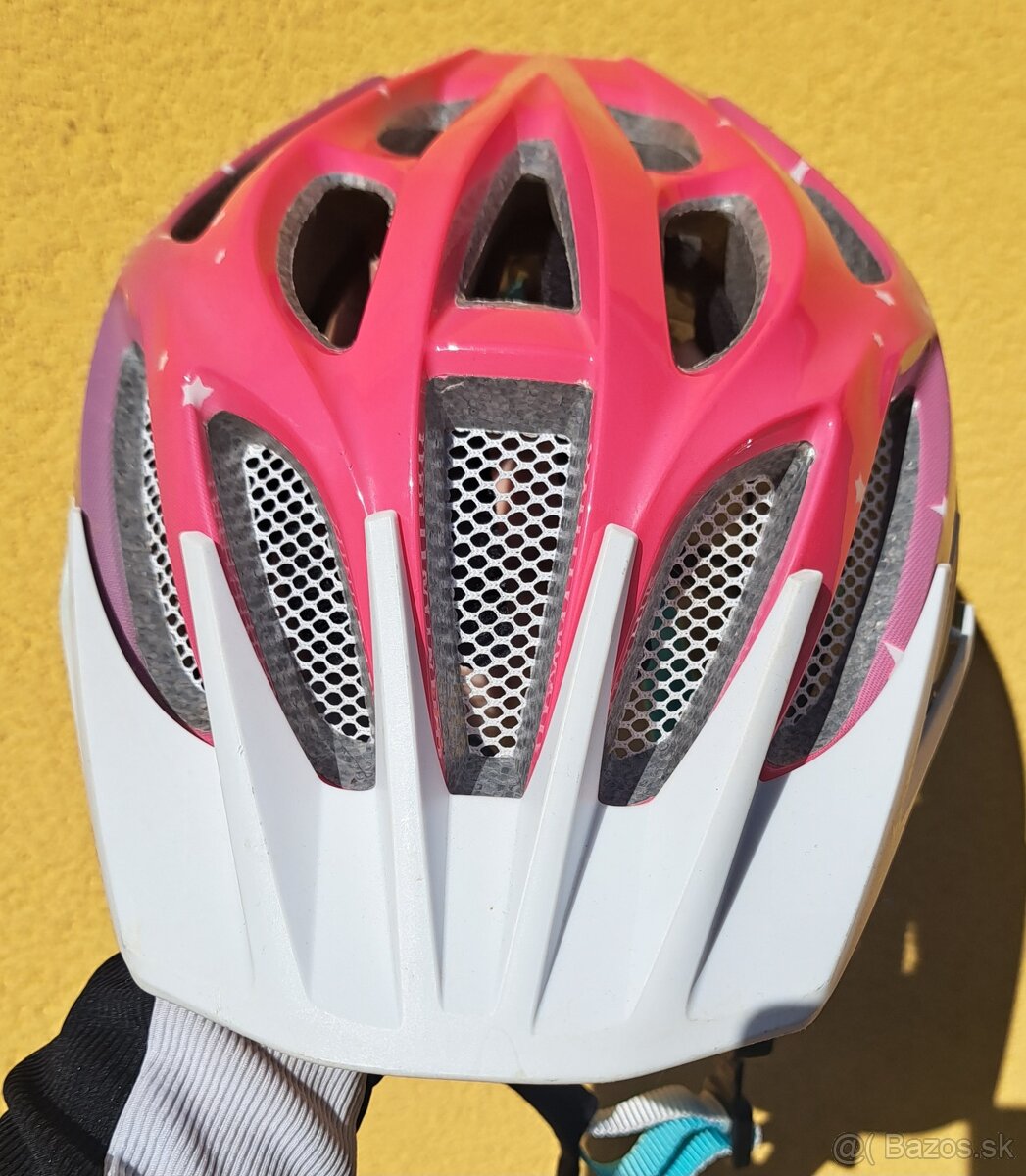 3 cyklistické prilby - dievčenské