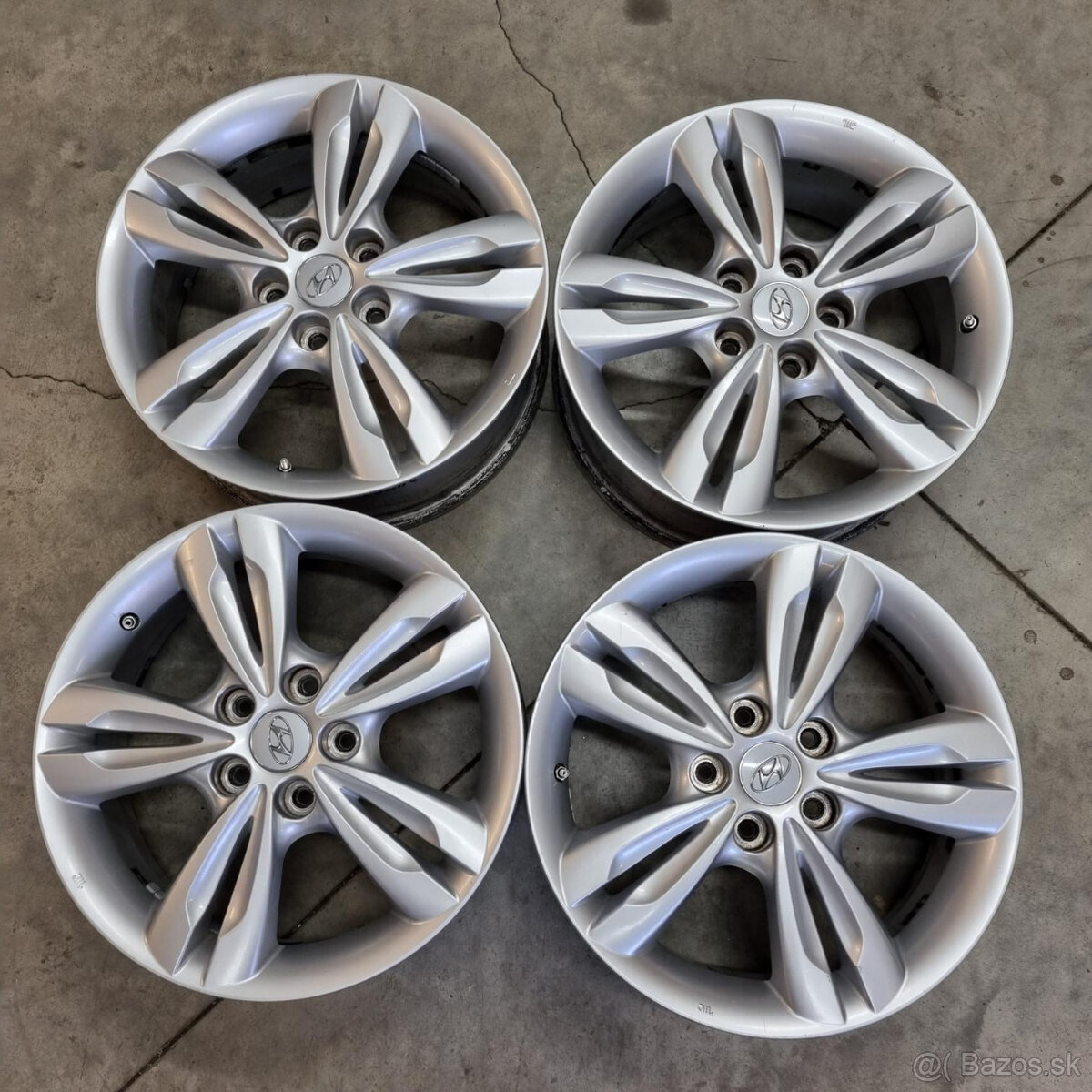 Hyundai disky 5x114,3 R17 6,5J ET45