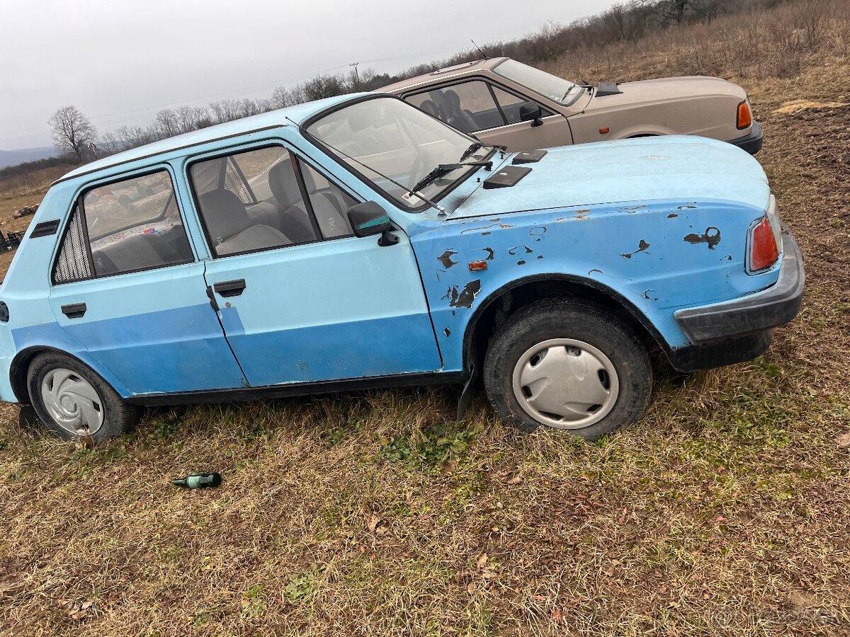 Škoda 120