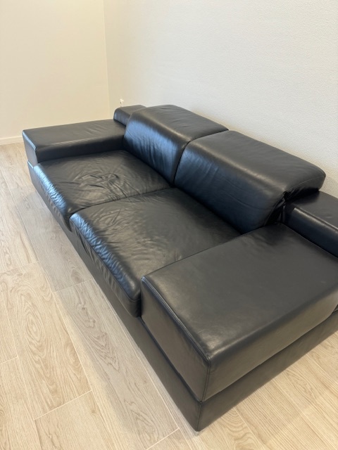 kožená sedačka