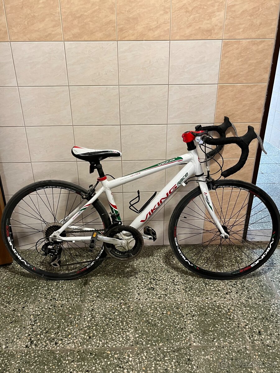 Predám cestné junior bicykle