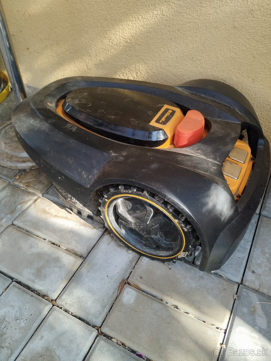 Robotická kosačka riwall pro