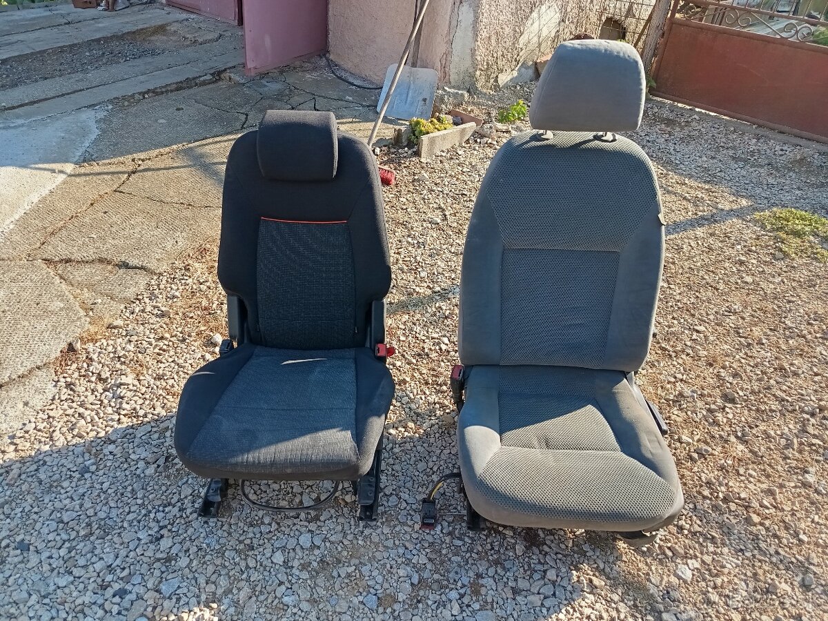 Autosedačka