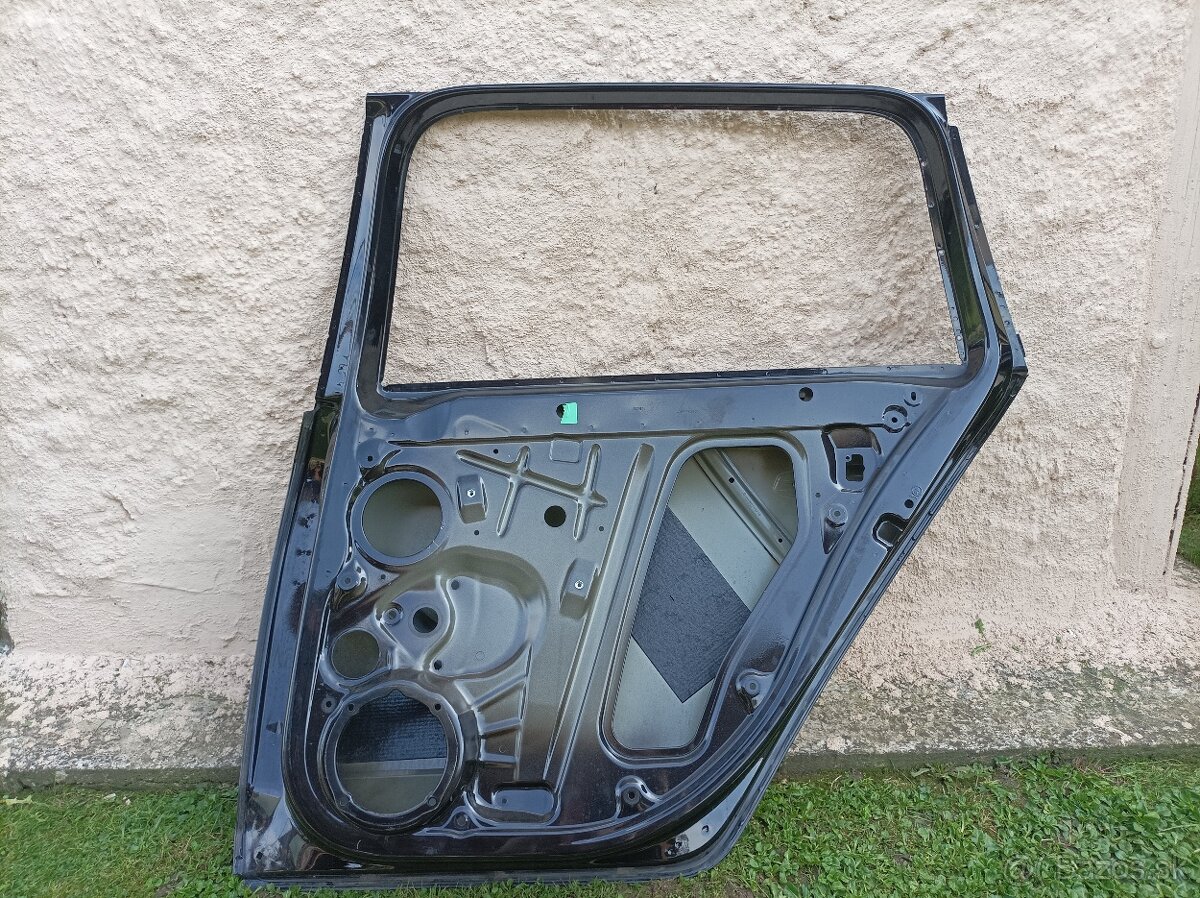 Škoda Octavia combi  3, dvere prave