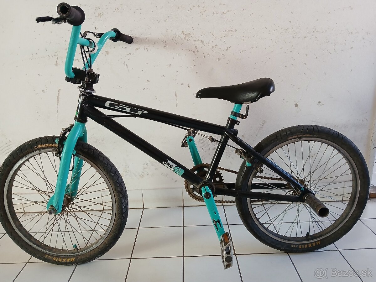 Bmx..GT..street drive