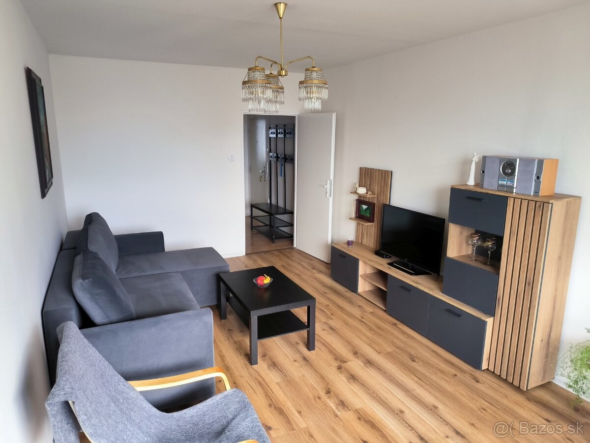 Prenájom 3-izbového bytu, Košice - Furča