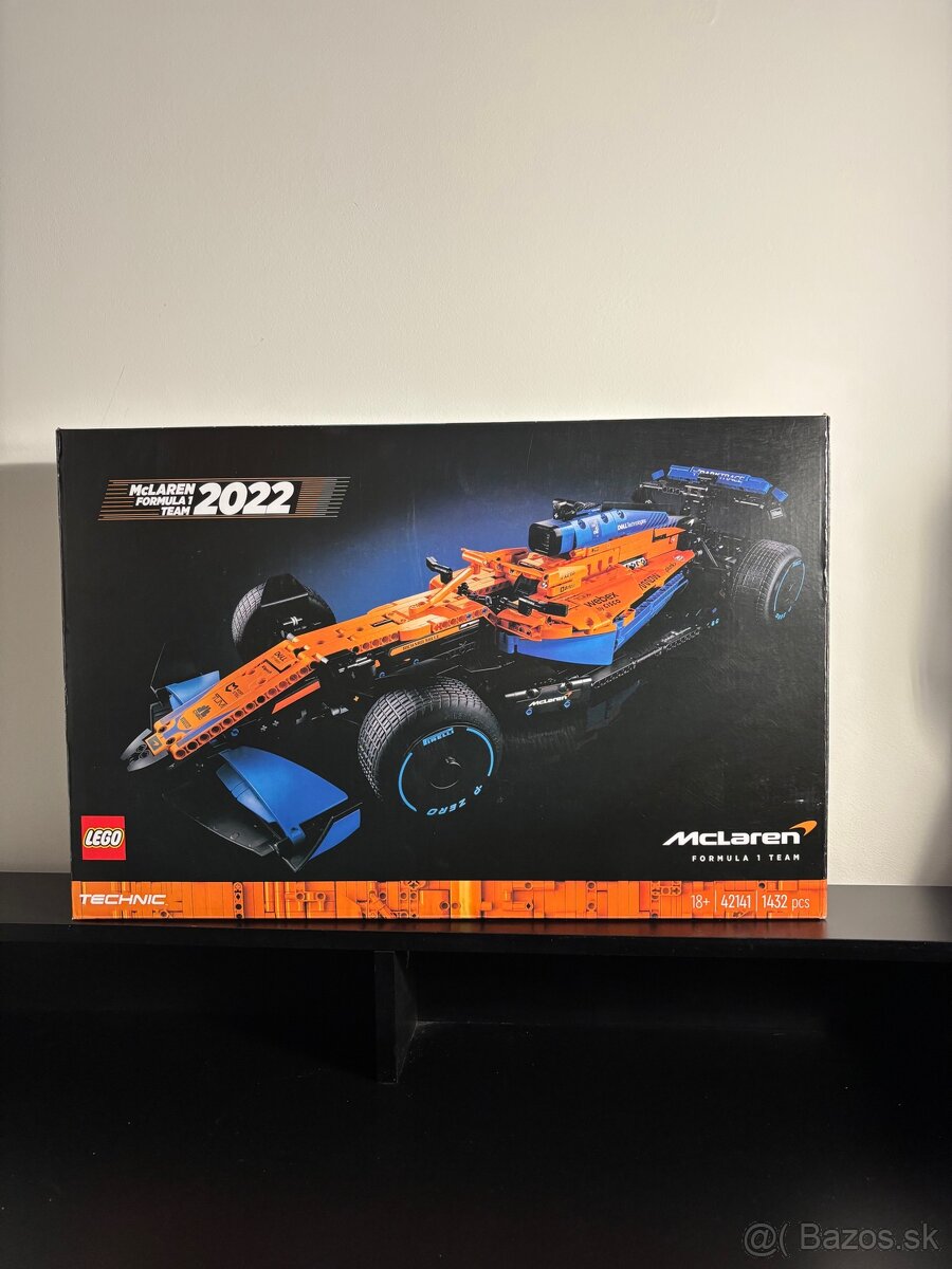 LEGO Technic McLaren Formula 1 Team (42141)
