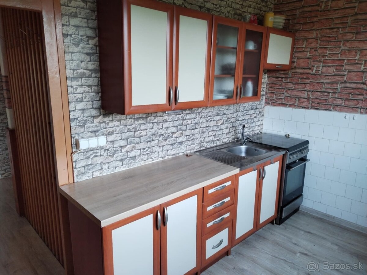 Predaj 2 izbový byt 57 m2 v Martine na Severe Veľký Balkón