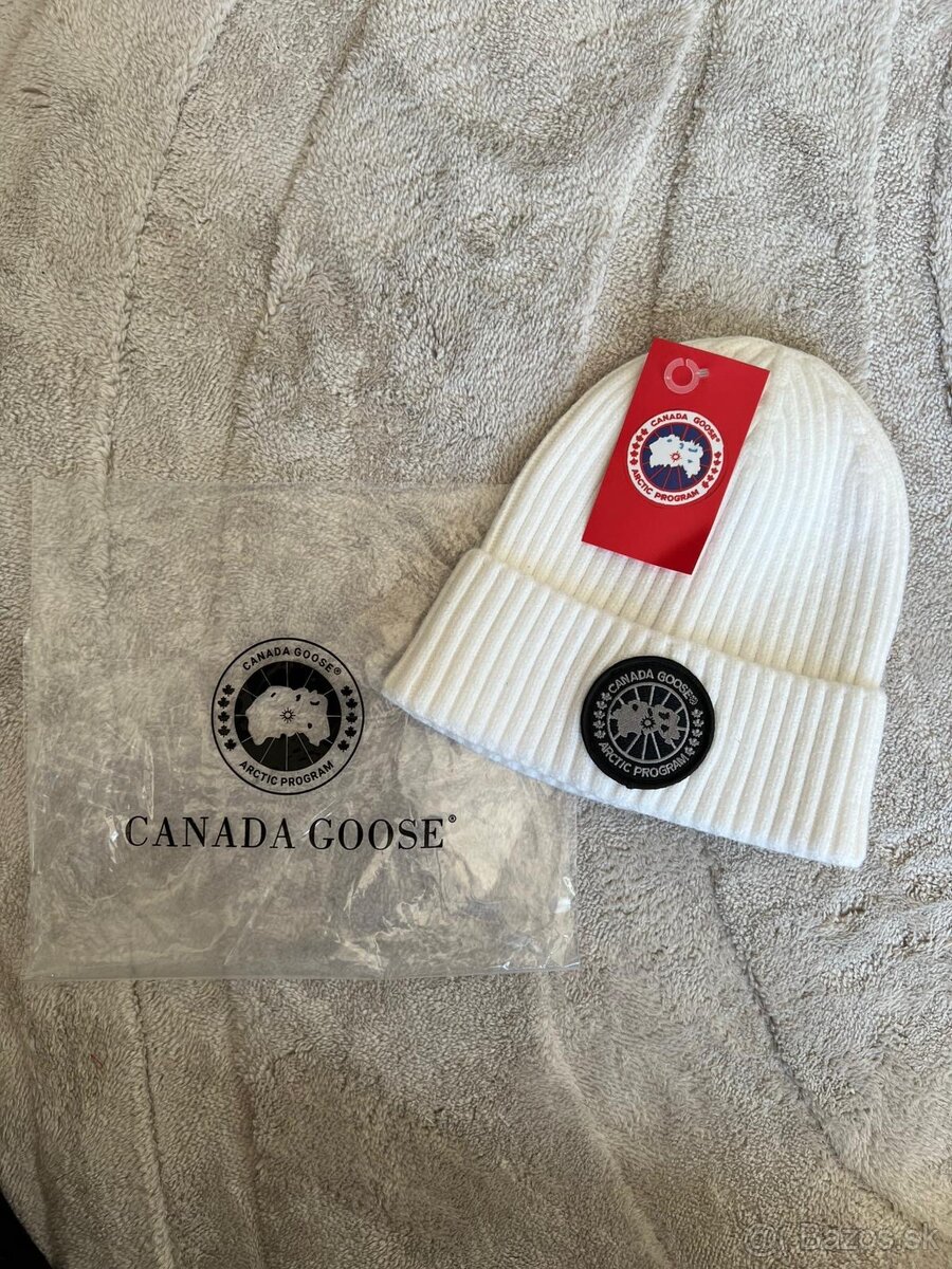 Canada  GOOSE čiapka biela