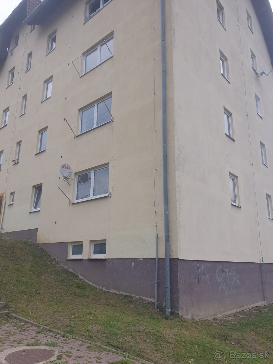 Predám 1-izbový byt v Tvrdošíne