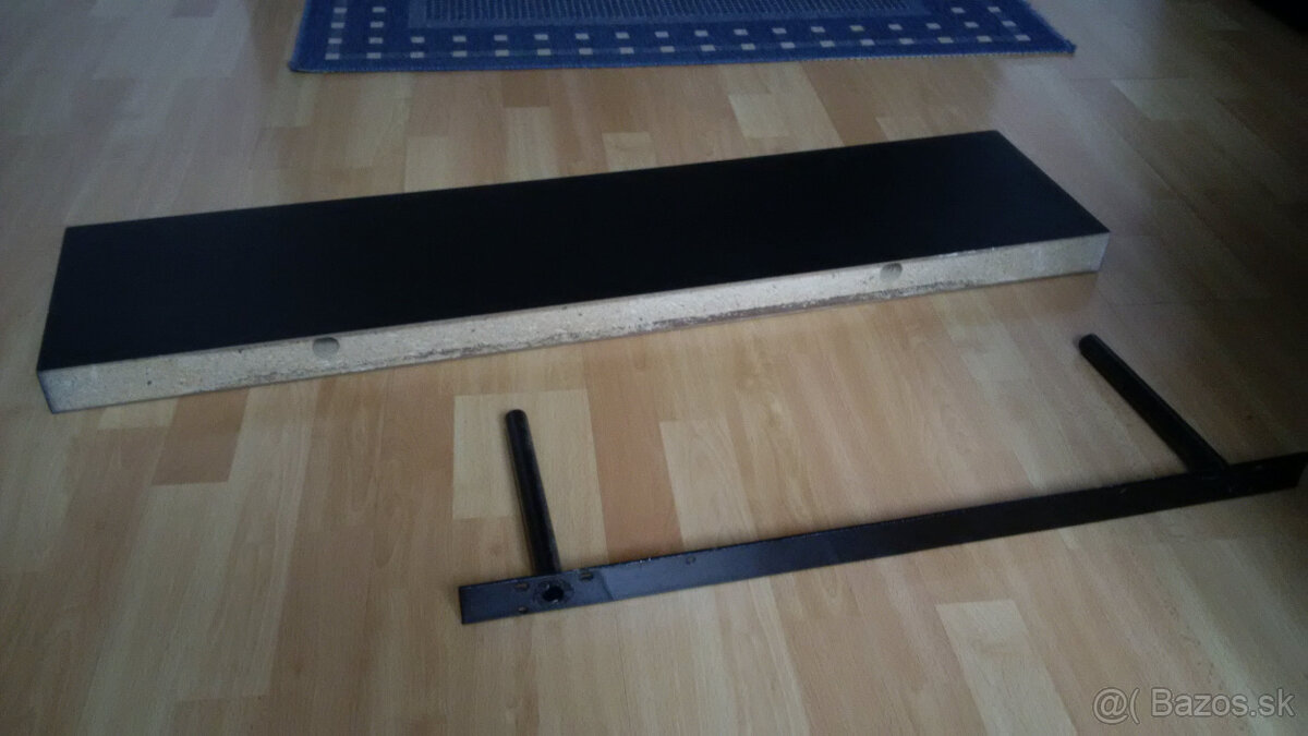 Predám samonosnú poličku na stenu