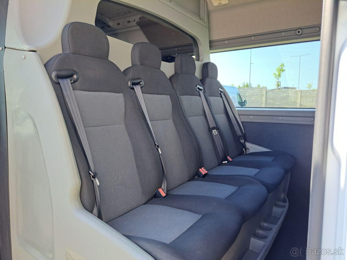 VESTAVBA 7 MIST RENAULT MASTER IV