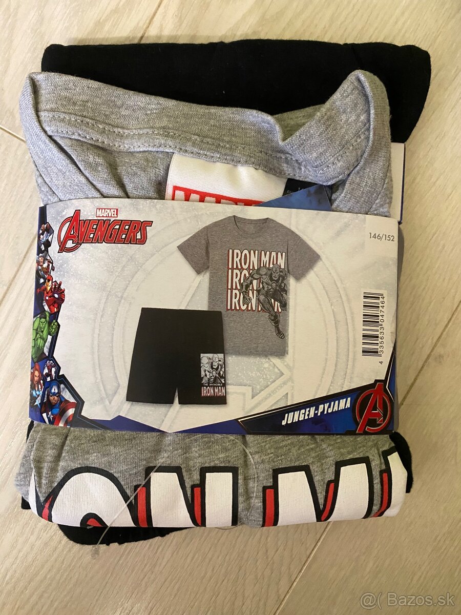 Pyzamo avengers a Stitch