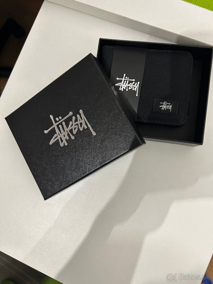 Stüssy peňaženka