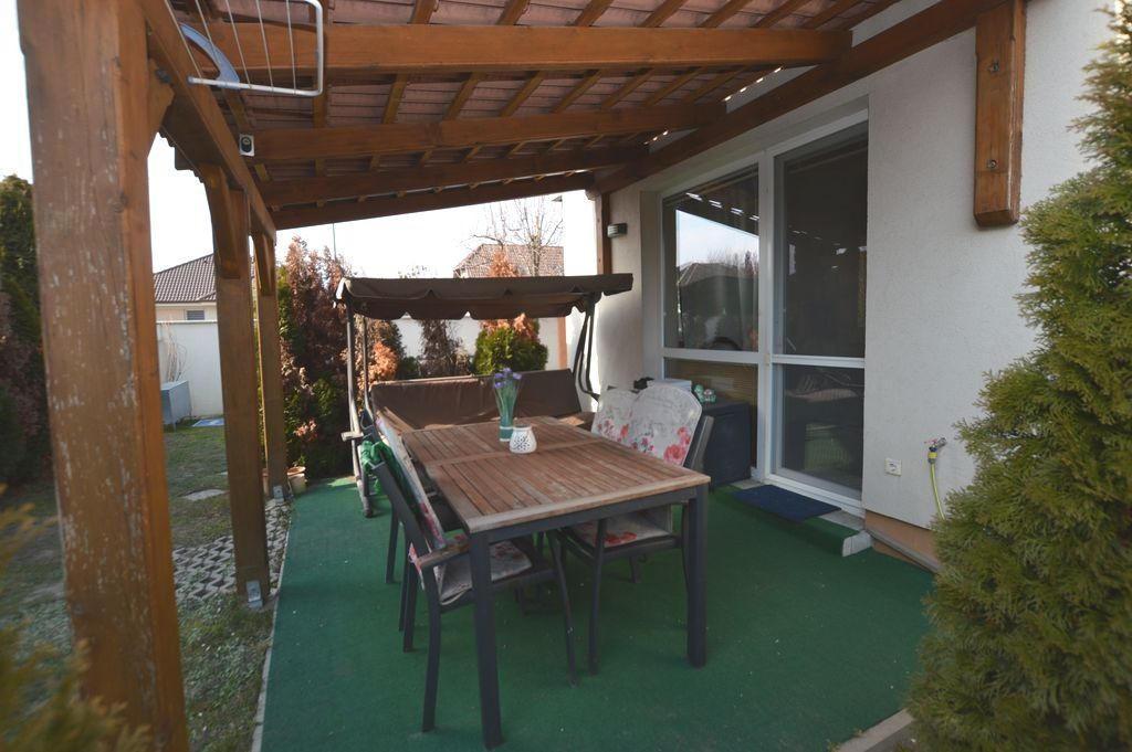 3izb RD, Rajka, novostavba, 3á pozemok, nízke náklady, všetk