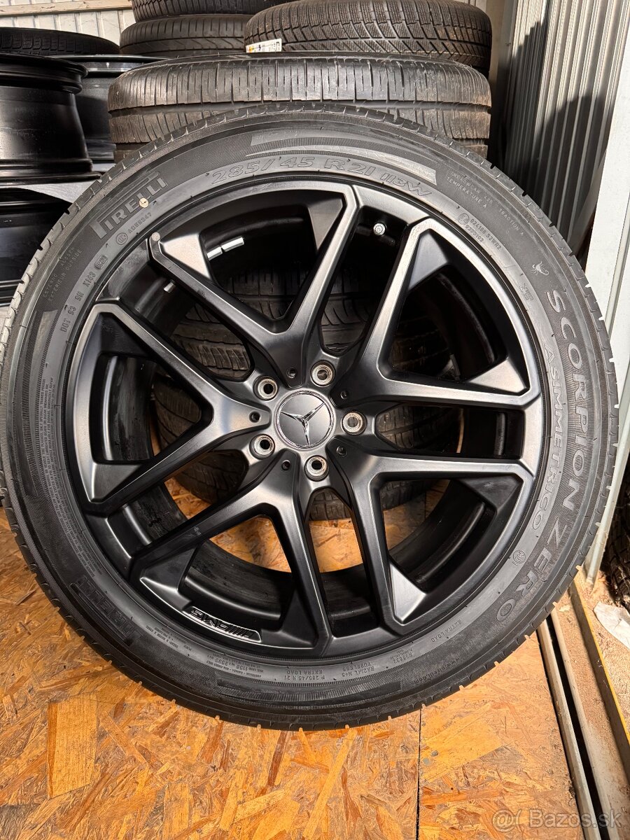 ORIG.MERCEDES G63 AMG R21 W463 AMG 275/45/21 NOVE