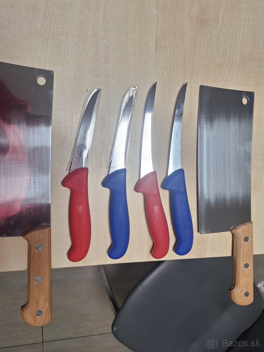 Profi nože, plnička na pašteky