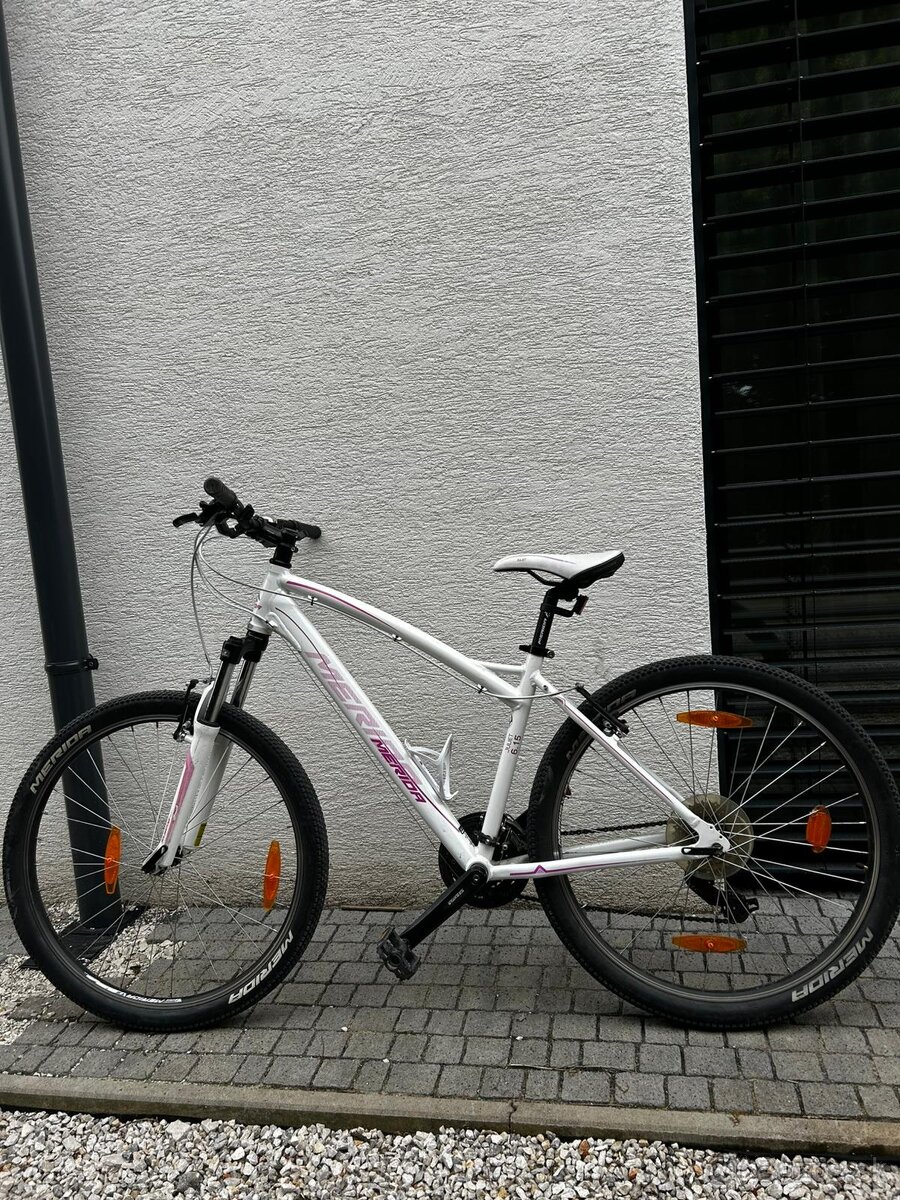 Dámsky bicykel