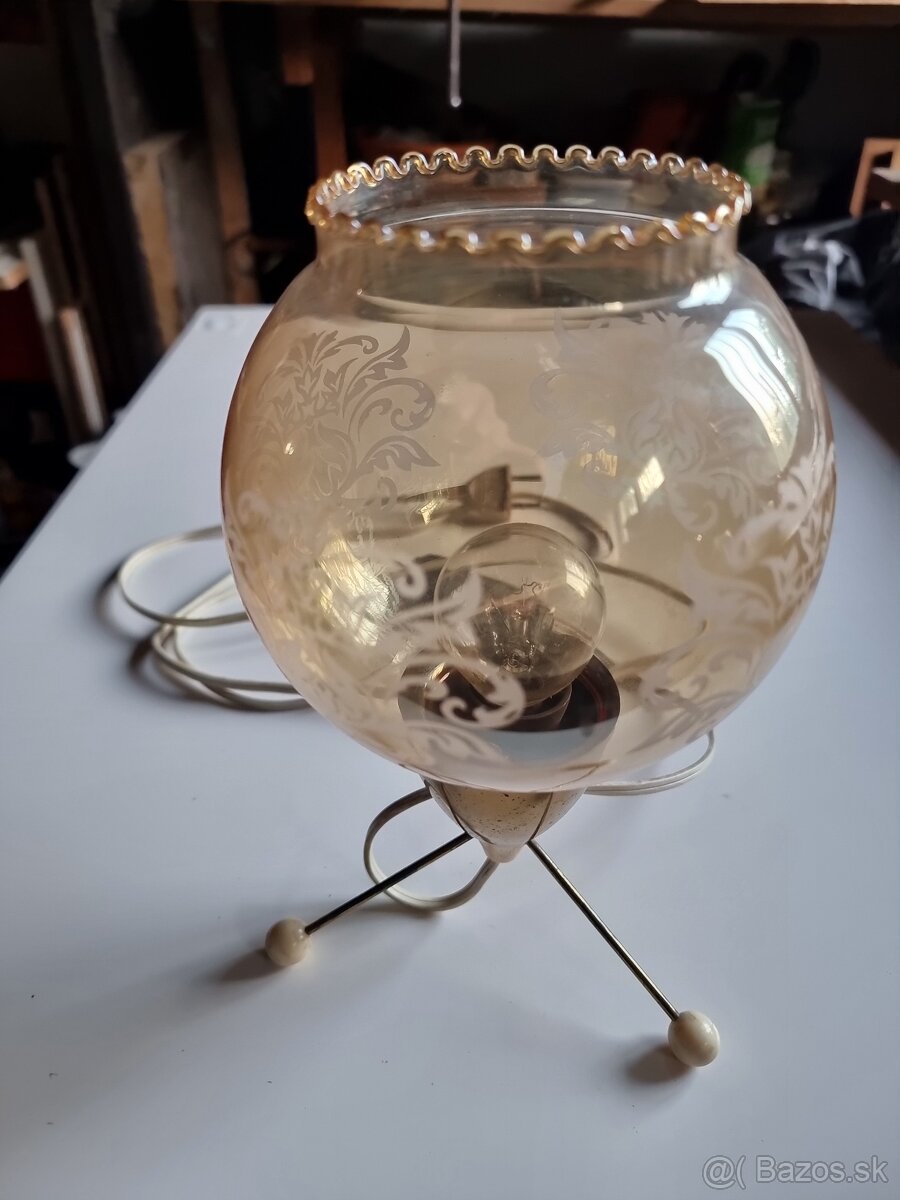 Art deco lampa
