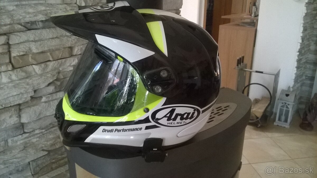 Arai Tour X4