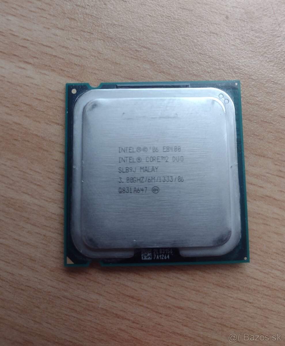 Intel Cor2Duo E8400
