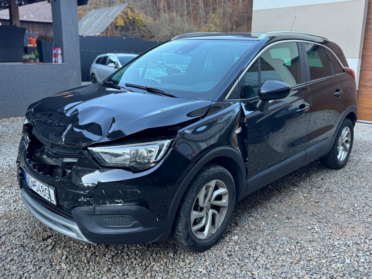 Opel Crossland X 1.2 turbo 2018 1.Majitel POJAZDNÉ