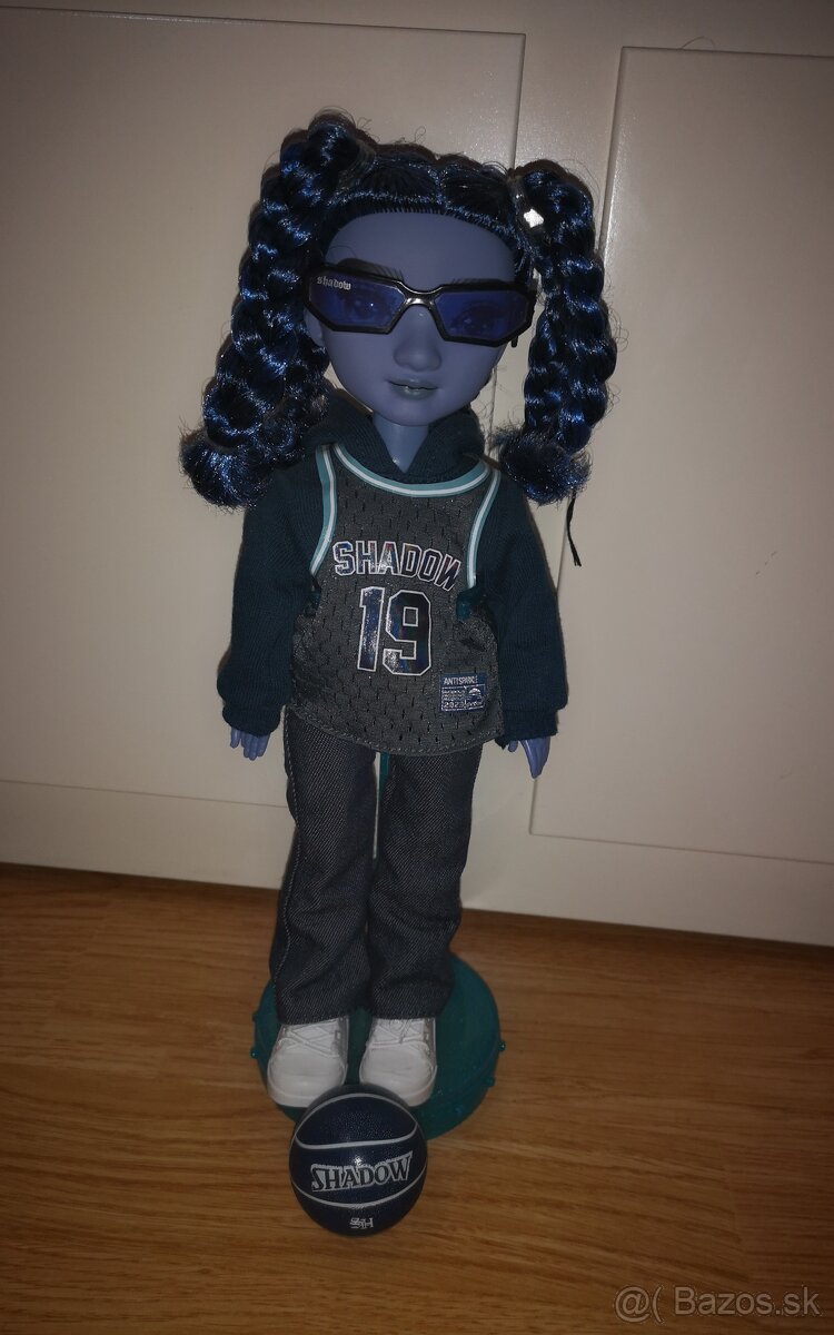 Shadow High Color Shine bábika Oliver Ocean modrý