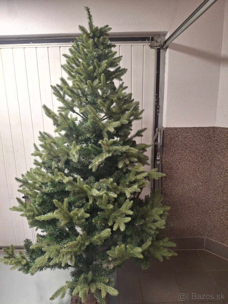 Vianočný 3D stromček / umelý/