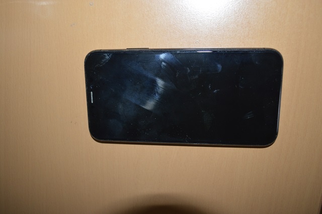 predam Apple iPhone 10