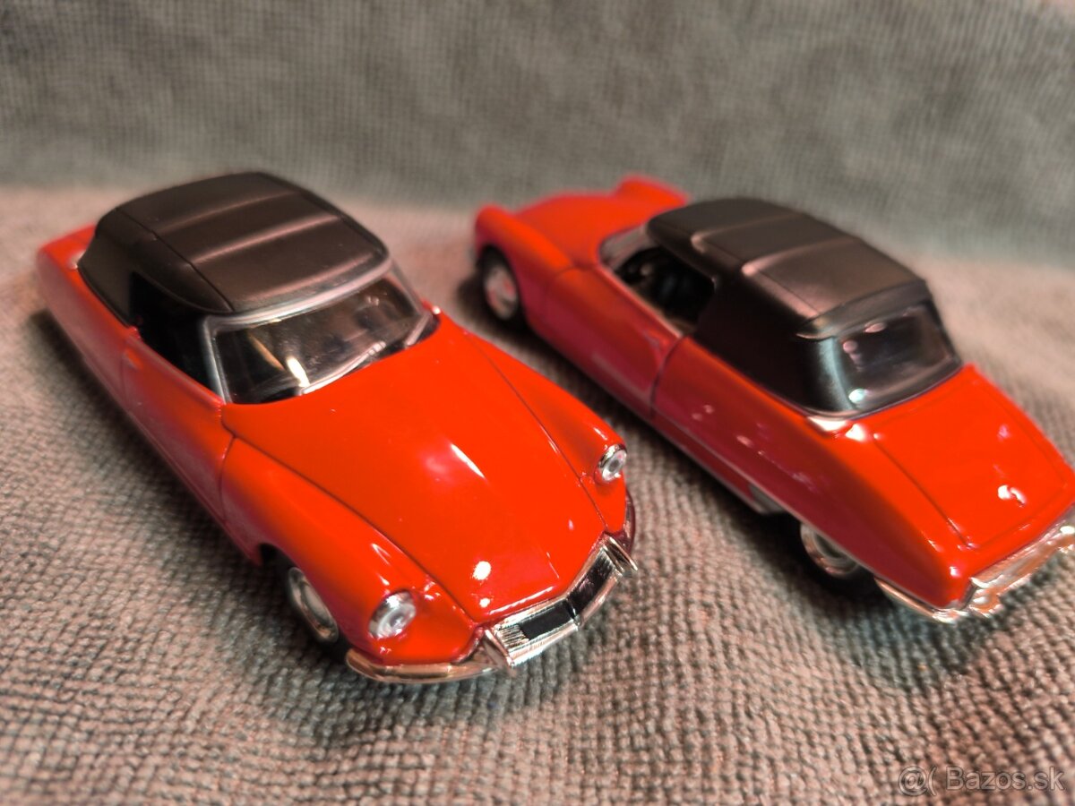 Predám tieto kovové autíčka ( angličáky )