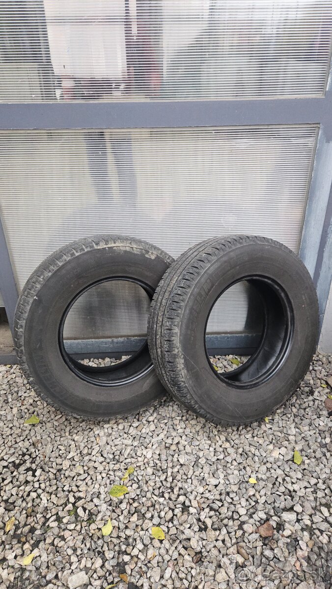 Predám pneu Michelin 225/75 R 16 CP