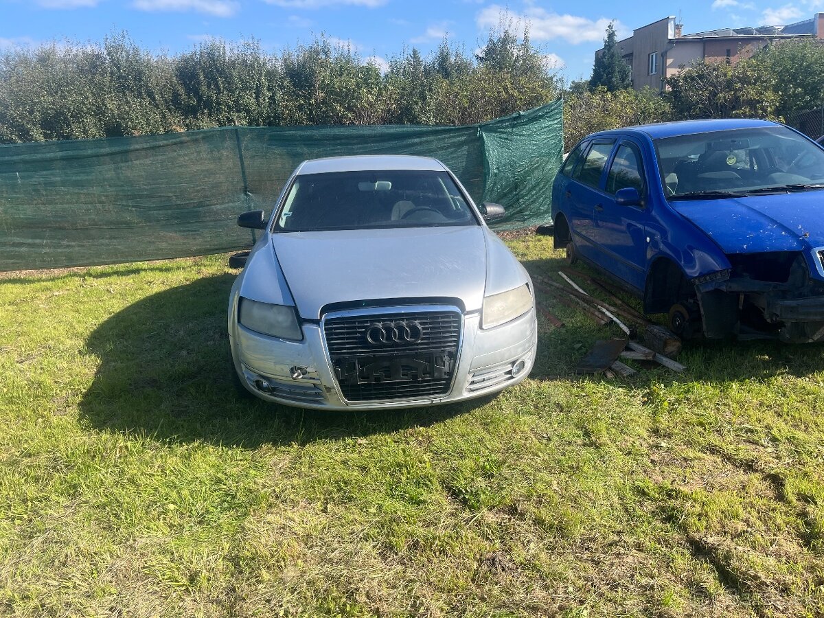 Rozpredam audi a6 c6 2.4 benzín
