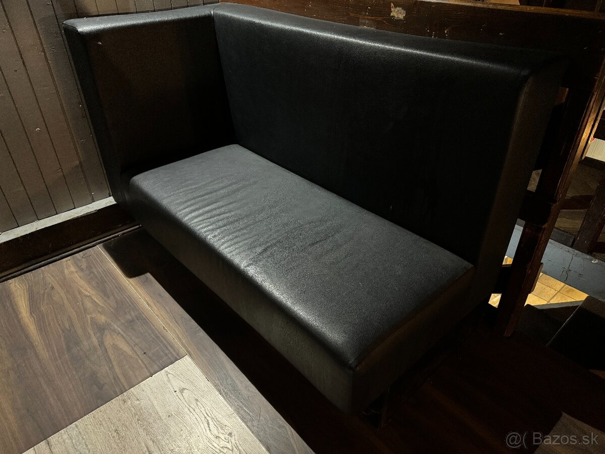Rohový gauč / sedačka