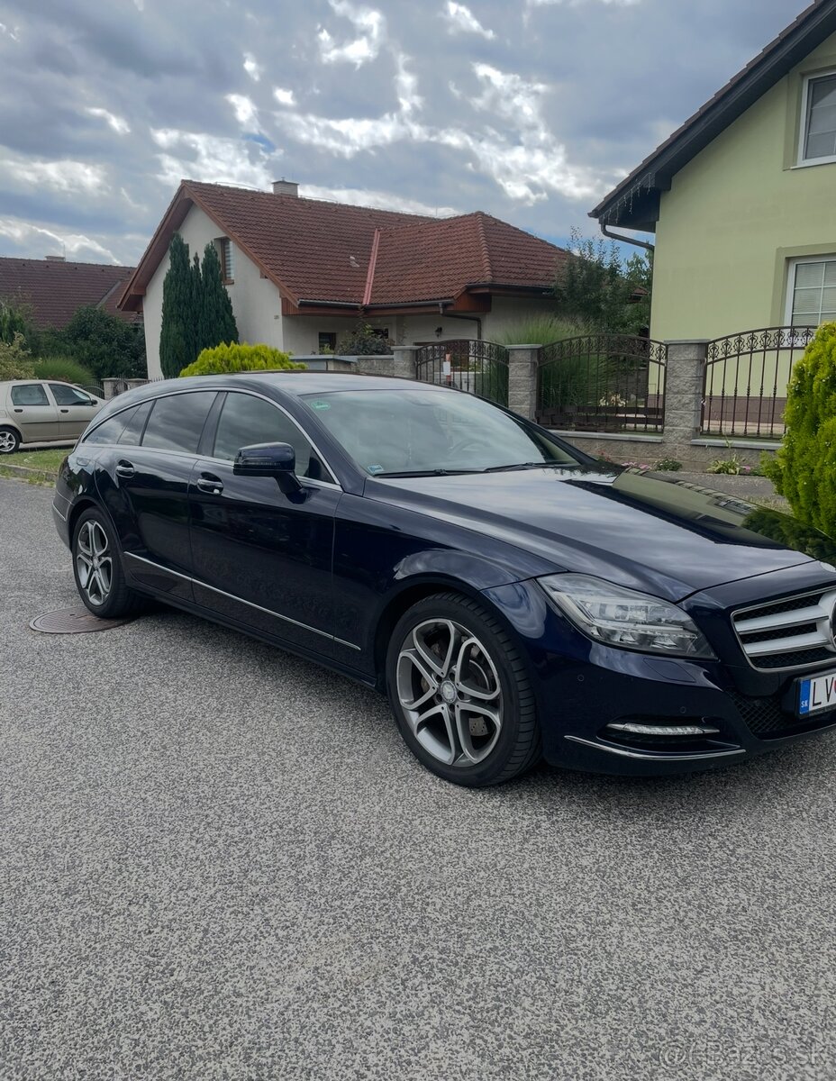 Mercedes Benz CLS350 Shooting Brake