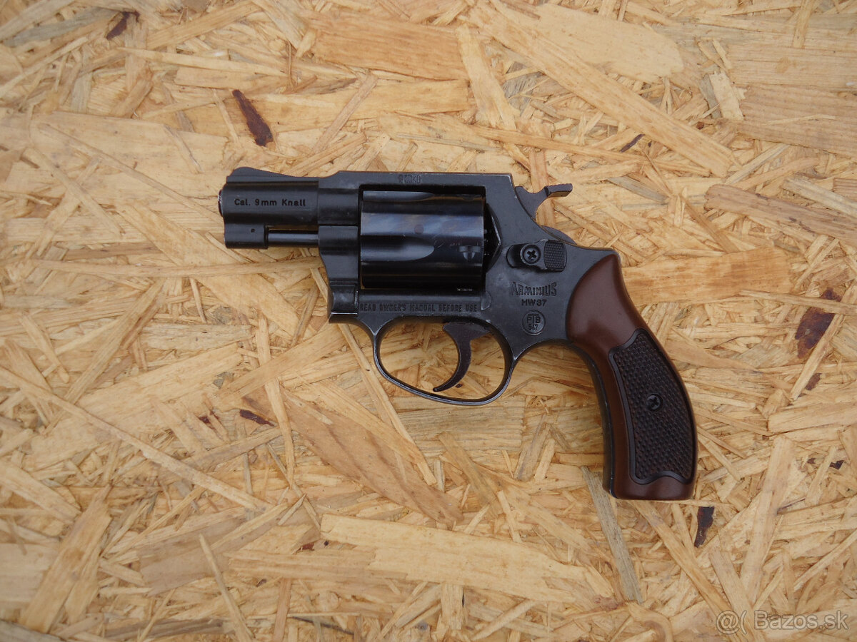 Revolver