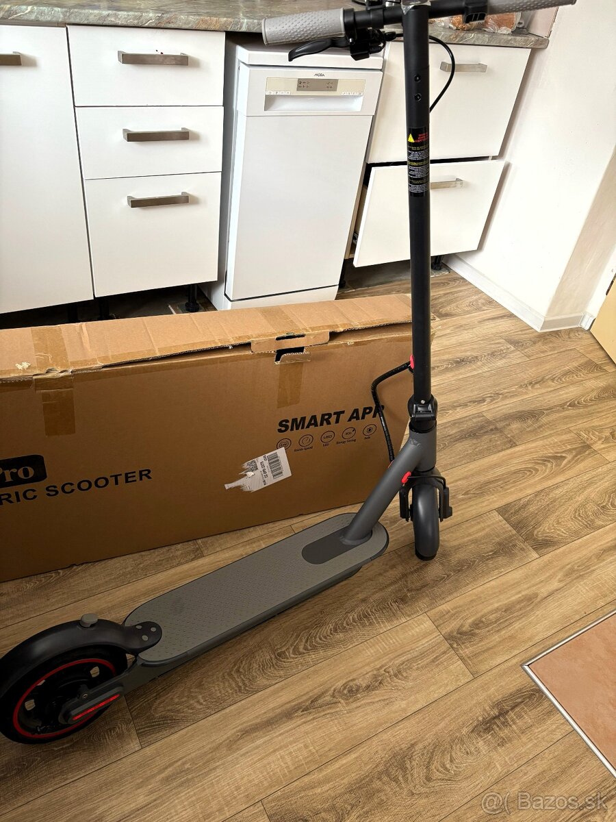 Elektrická kolobežka iScooter i9 350W