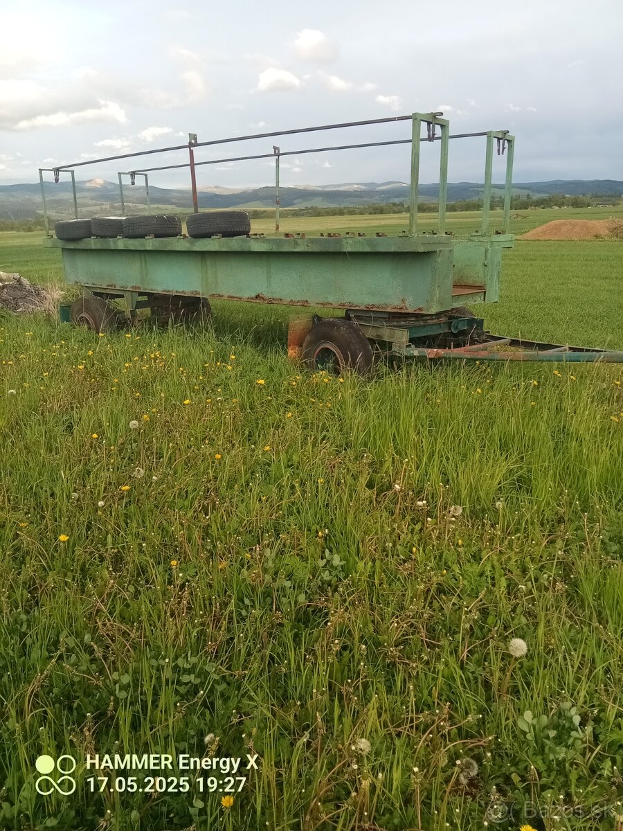 Včelársky kočovný voz